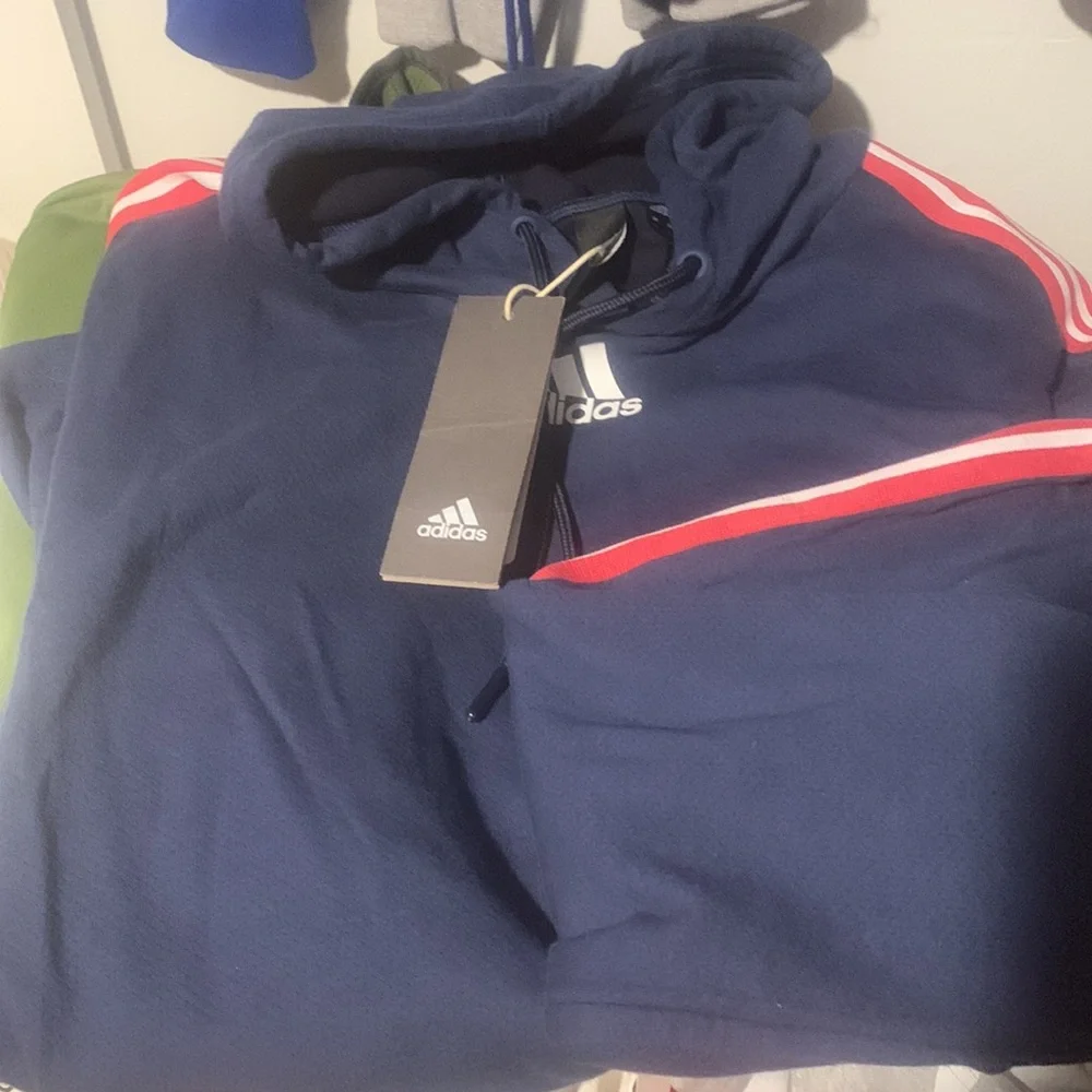 Adidas - Picture 2 of 2